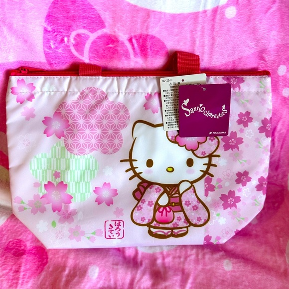 Hello Kitty Sakura Insulated Lunch Bag
